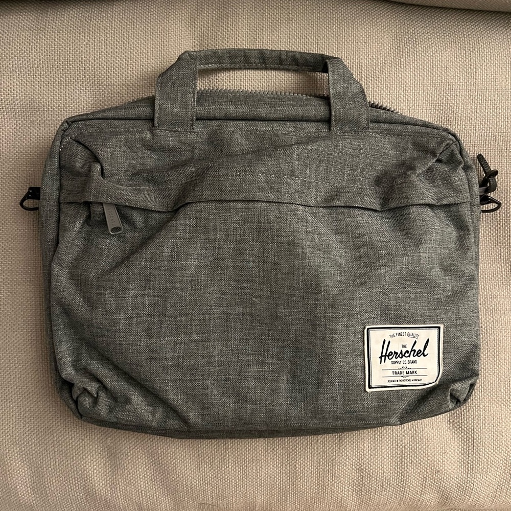 NWOT Herschel Laptop Bag